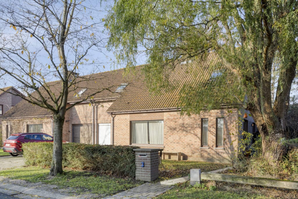 ErnestClaeslaan3LInt04